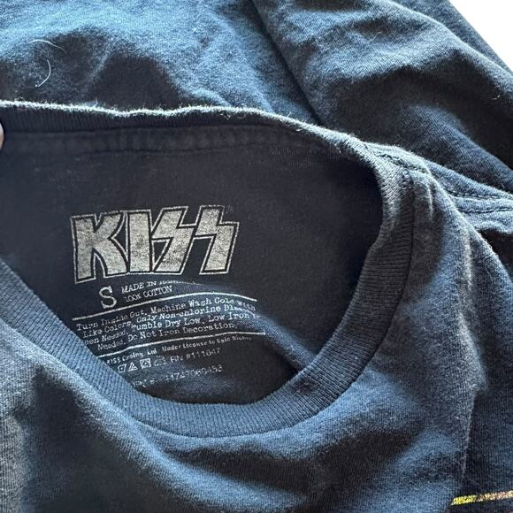 Kiss Nostalgic Band Tee - Picture 4 of 5